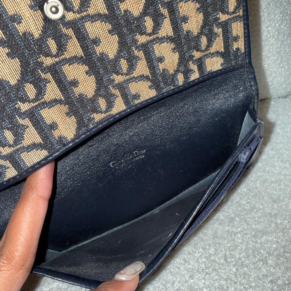 Authentic Dior Pouch - Picture 4 of 9
